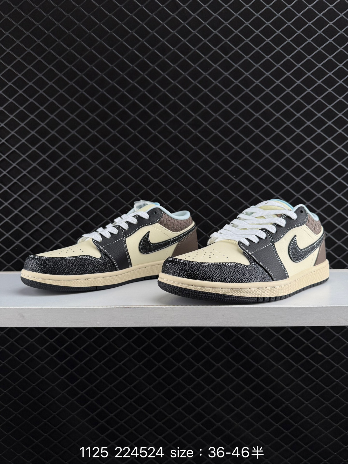 Air Jordan 1 Low ”Coconut Milk Black“